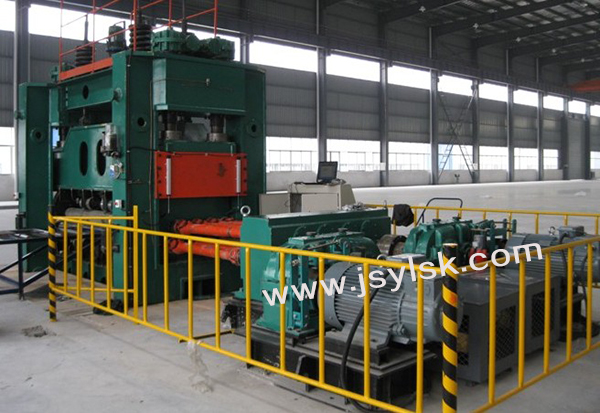 四重(zhòng)式校平機