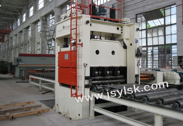 四重式(shì)校平機