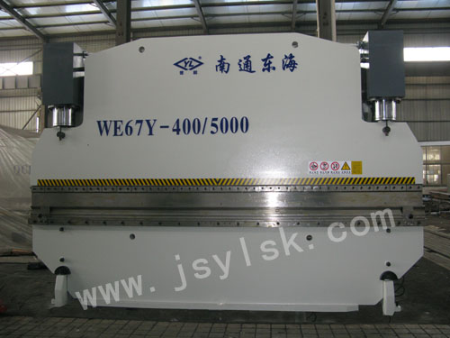 WE67Y-400/5000液(ye)壓折彎機