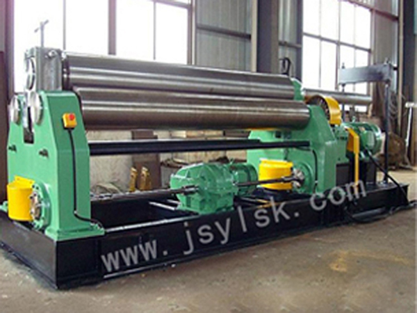 機械(xie)三輥對(duì)稱式卷(juàn)闆機