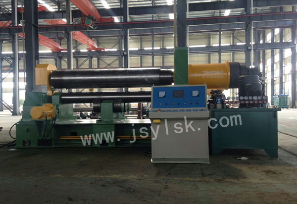 水(shui)平下調卷闆機