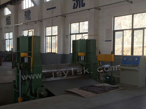 中小型上(shàng)輥萬能式卷(juàn)闆機