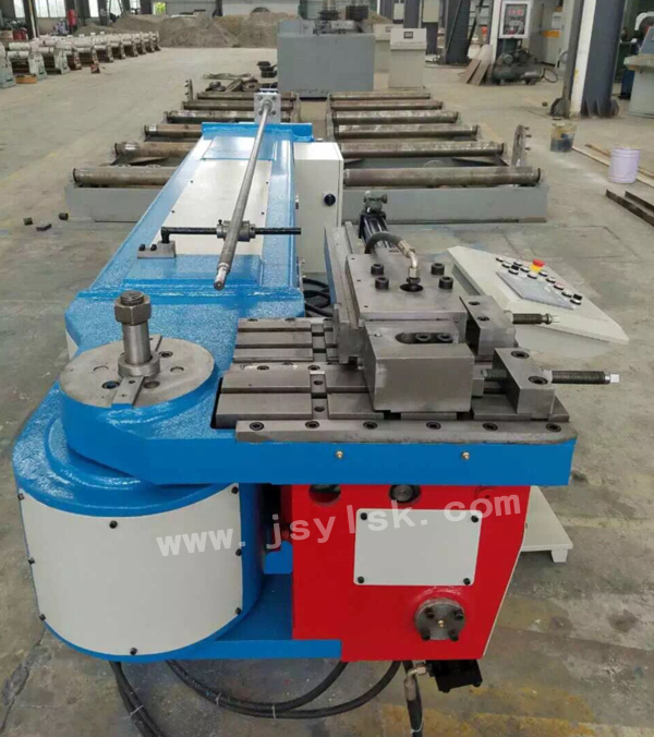 液壓彎(wan)管機