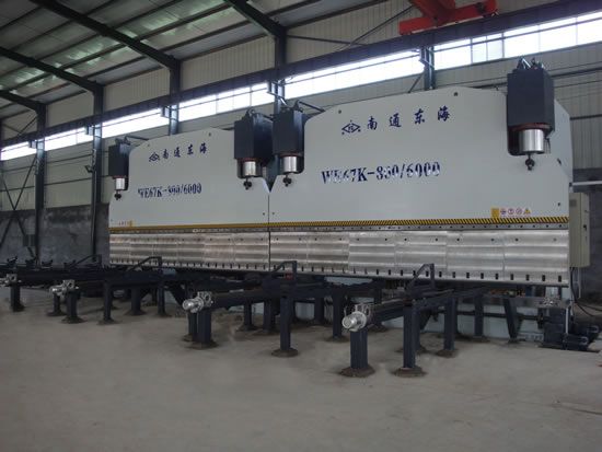 WE67K-800/6000雙(shuang)機聯動折(she)彎機