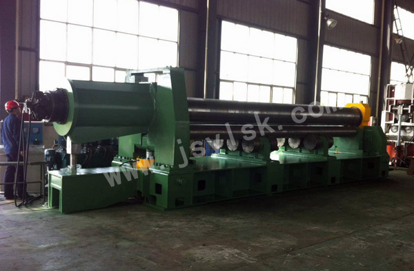 水平下(xià)調式卷(juàn)闆機