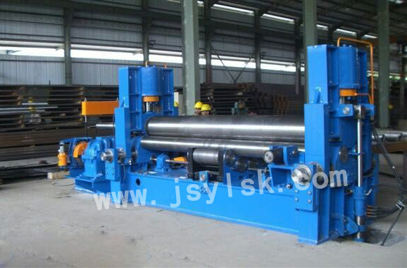 中小型(xíng)上輥萬能式卷(juan)闆機