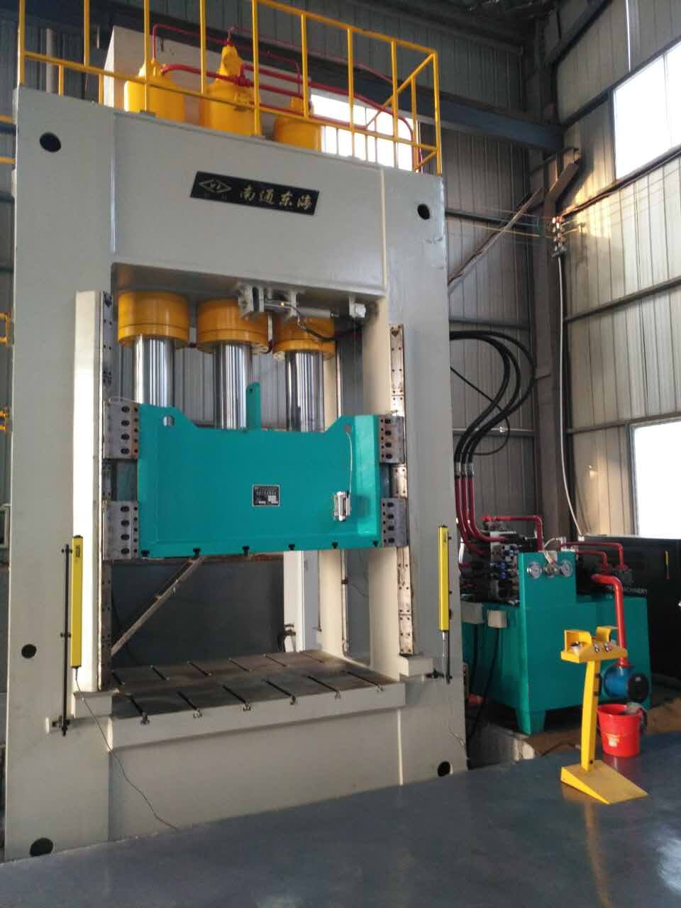 YL27系(xì)列框架液壓機