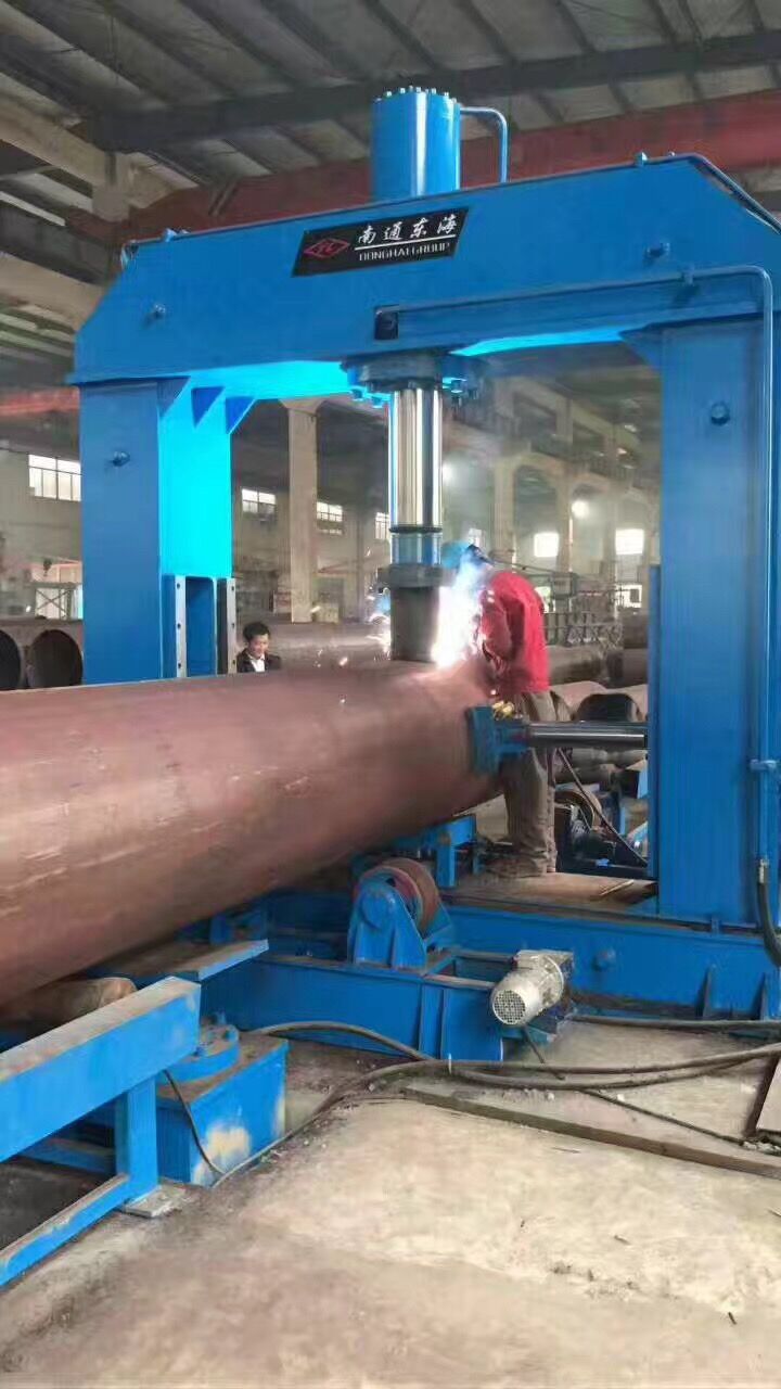 南通東(dōng)海機床(chuáng)集團制(zhi)管/鐵塔(tǎ)專用設(shè)備