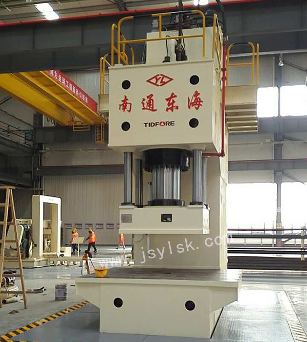 YL41-630噸單(dān)柱液壓機