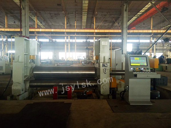 中小型上輥萬能(néng)式卷闆機