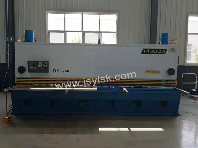 QC11Y-8*4000液壓剪(jian)闆機