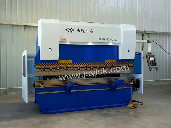 WE67K-125/3200數控(kong)折彎機(ji)
