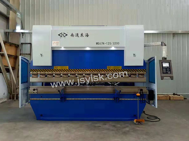 WE67K-125/3200數(shù)控折彎機