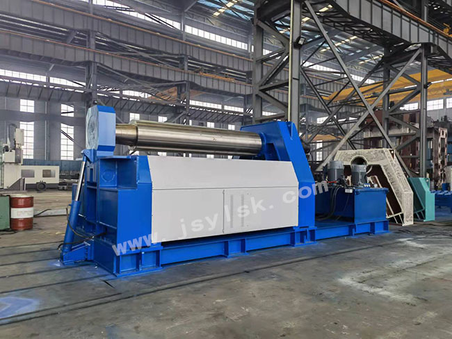 四輥(gun)卷闆機(ji)