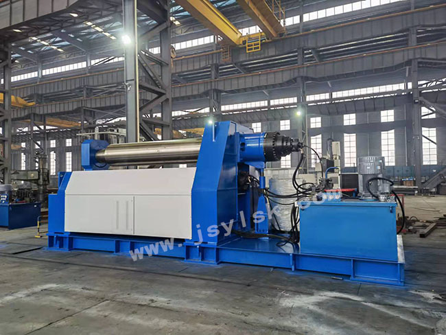 四(si)輥卷闆(pan)機