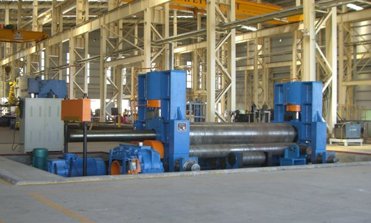 中小(xiǎo)型上輥萬能式卷(juan)闆機